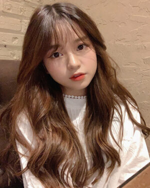 Massage tại nhà dành cho người cao tuổi, hỗ trợ giảm đau nhức xương khớp